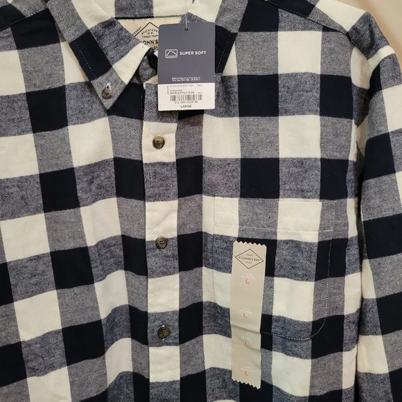 St. John's Bay Men's White Buffalo Plaid Button Down Shirt - Picture 5 of 5